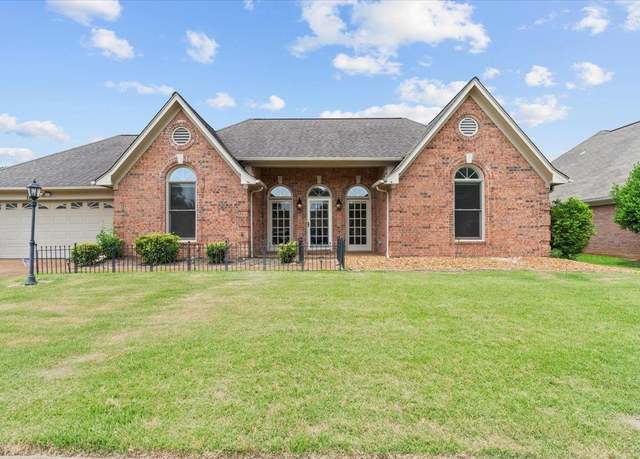 Property at 1169 Sugar Ln, Collierville, TN 38017, 4 beds, 2 baths