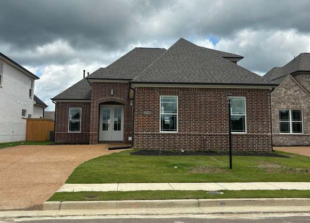 Property at 9738 Ryder Springs Dr, Cordova, TN 38018, 4 beds, 2.5 baths