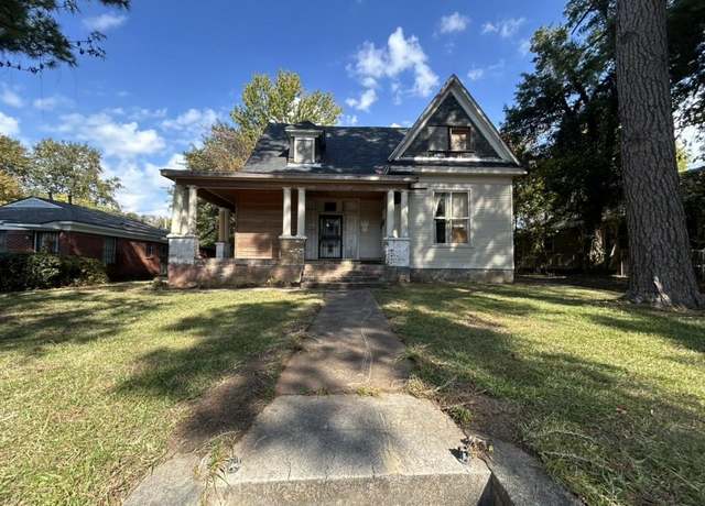 Property at 1642 Euclid Ave, Memphis, TN 38114, 7 beds, 3 baths