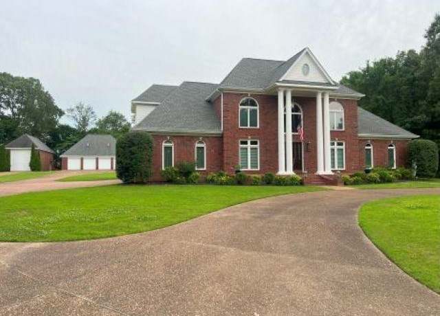 Property at 25 Valerie Cv, Somerville, TN 38068, 4 beds, 4.5 baths