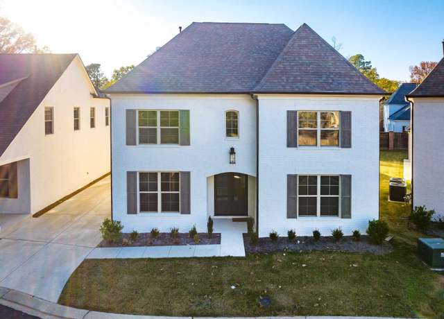 Property at 1121 Park Green Cv, Memphis, TN 38119, 3 beds, 2.5 baths