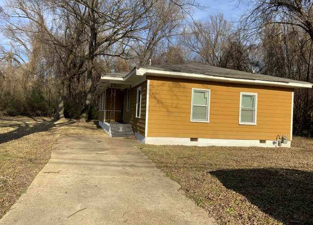 Property at 2196 Ketchum Rd, Memphis, TN 38114, 4 beds, 2 baths