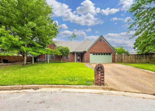 Property at 9669 Meadow Green Cv, Lakeland, TN 38002, 4 beds, 2 baths