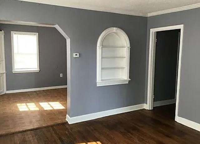 Property at 2667 Barron Ave, Memphis, TN 38114, 4 beds, 2 baths