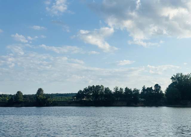 Property at 0 Dancing Eagle Ln Lot 7, Clifton, TN 38425