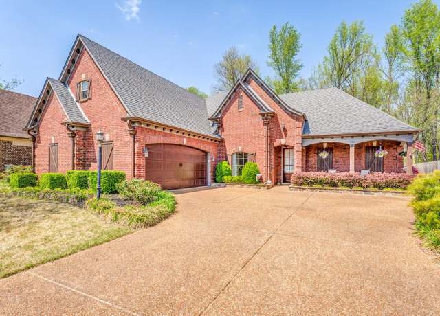 Property at 385 Whispering Creek Dr, Oakland, TN 38060, 4 beds, 2 baths