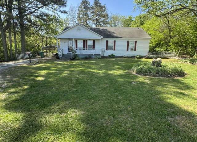 Property at 587 Munford Ave, Munford, TN 38058, 3 beds, 2 baths