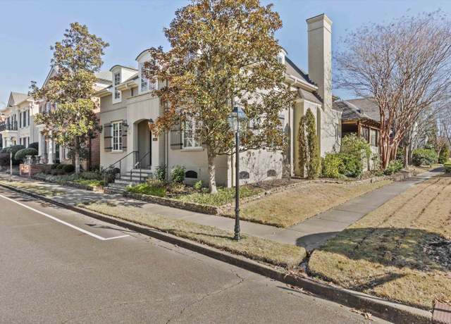Property at 1968 Mcclellan Ln, Germantown, TN 38138, 4 beds, 3.5 baths