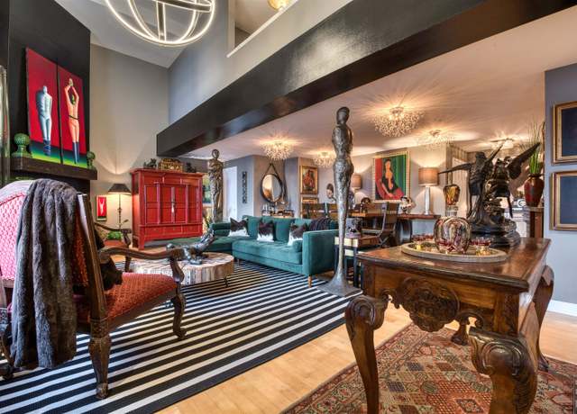 Property at 109 N Main St #1601, Memphis, TN 38103, 2 beds, 2.5 baths