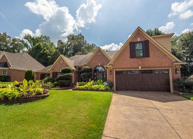 Property at 3140 Briarly Ln, Bartlett, TN 38135, 4 beds, 3 baths