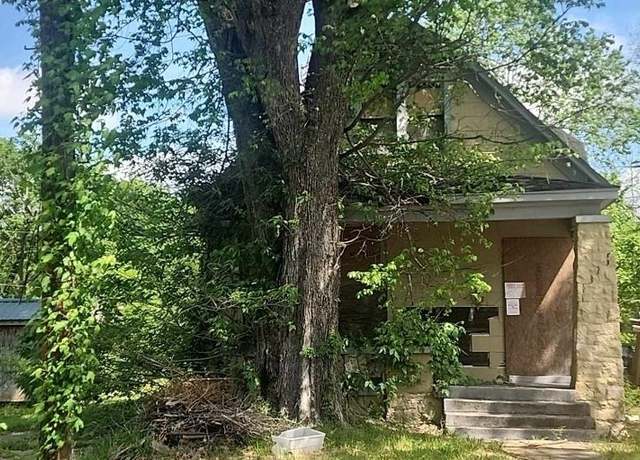 Property at 808 Bullington Ave, Memphis, TN 38106, 3 beds, 1 bath