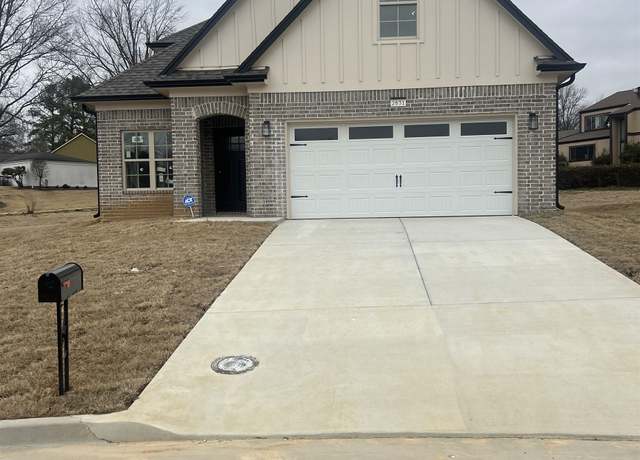 Property at 2831 Epping Crest Cv, Memphis, TN 38128, 4 beds, 2.5 baths