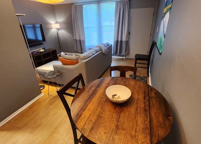 Property at 108 N Belvedere Blvd #33, Memphis, TN 38104, 1 bed, 1 bath
