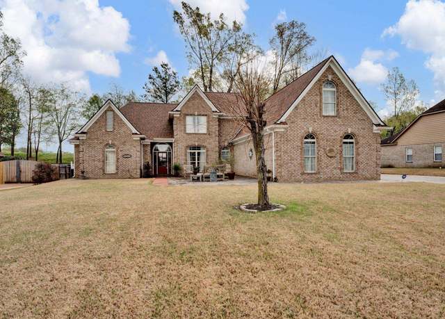 Property at 4690 Wellsgate Pt, Bartlett, TN 38135, 4 beds, 3 baths