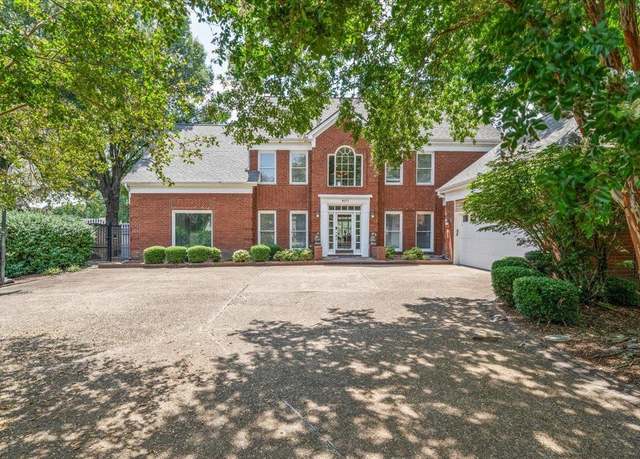 Property at 9071 Kintyre Pl, Germantown, TN 38139, 4 beds, 5 baths