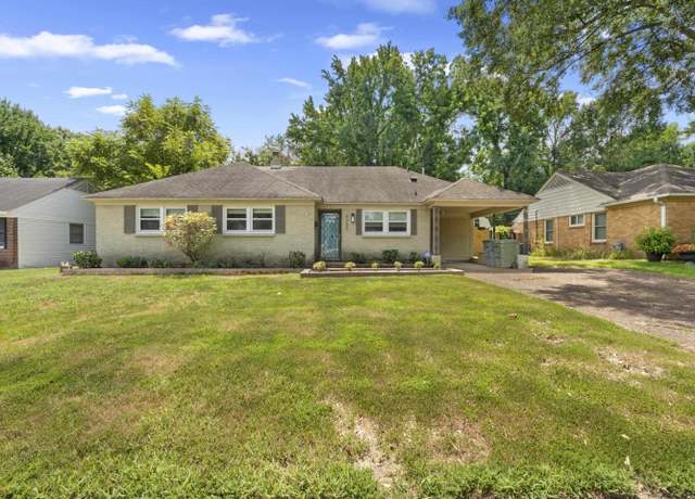 Property at 4985 Chickasaw Rd, Memphis, TN 38117, 3 beds, 2.5 baths