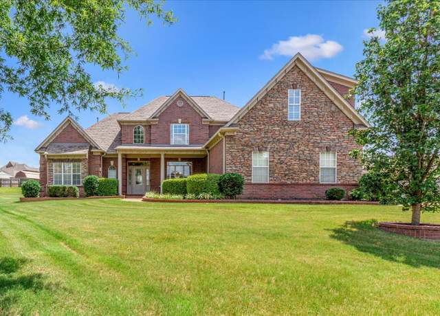 Property at 6153 Forest Oasis Cv, Bartlett, TN 38135, 4 beds, 3 baths