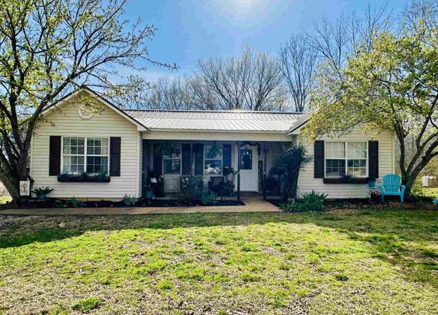 Property at 89 Albert Robinson Rd, Selmer, TN 38375-6318, 3 beds, 2 baths