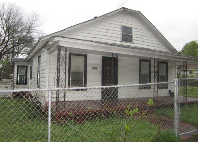Property at 2136 Sparks Rd, Memphis, TN 38106, 3 beds, 1 bath