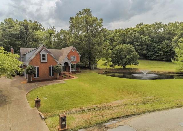 Property at 4041 Hadley Dr, Bartlett, TN 38133, 4 beds, 3.5 baths
