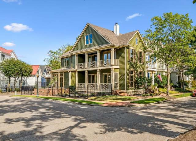 Property at 932 Harbor View Dr, Memphis, TN 38103, 4 beds, 4 baths
