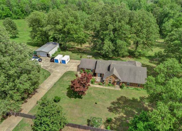Property at 9616 Us 51 Hwy, Millington, TN 38053, 3 beds, 2.5 baths