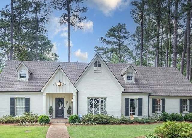 Property at 8274 Bryn Manor Ln, Germantown, TN 38139, 4 beds, 3.5 baths