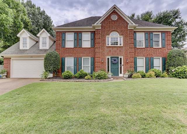 Property at 8973 E Carrollwood Ln, Memphis, TN 38016, 4 beds, 2.5 baths