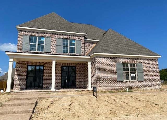 Property at 292 Beckham Dr, Collierville, TN 38017, 5 beds, 5.5 baths