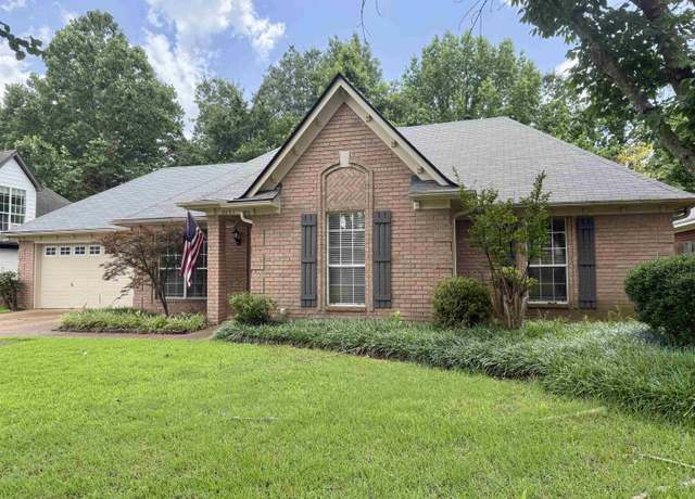 Property at 3043 Shadow Green Ln, Lakeland, TN 38002, 3 beds, 2 baths