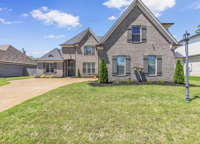 Property at 9730 Woodland Fox Ln N, Cordova, TN 38018, 6 beds, 3 baths