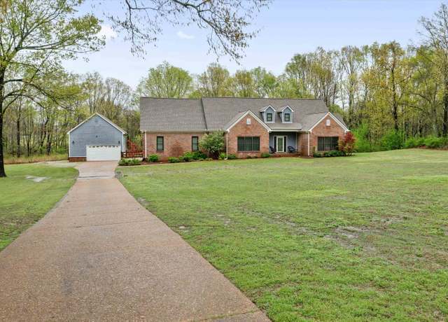 Property at 370 Alisha Dr, Rossville, TN 38066, 4 beds, 3 baths
