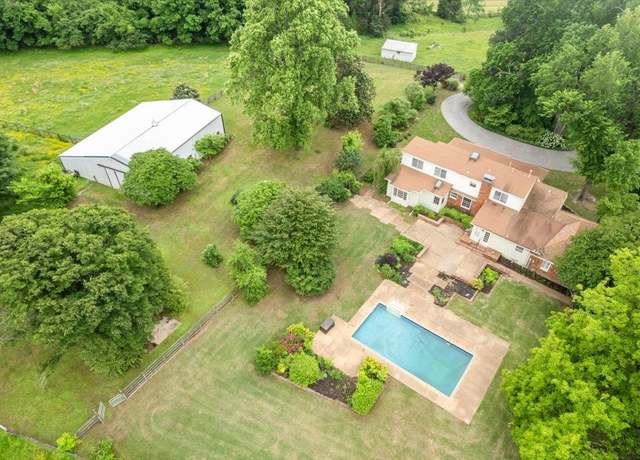 Property at 10915 Hwy 64 Rd, Somerville, TN 38068, 4 beds, 3 baths