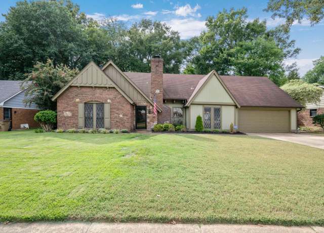 Property at 3821 Misty Oak Dr, Memphis, TN 38125, 3 beds, 3 baths