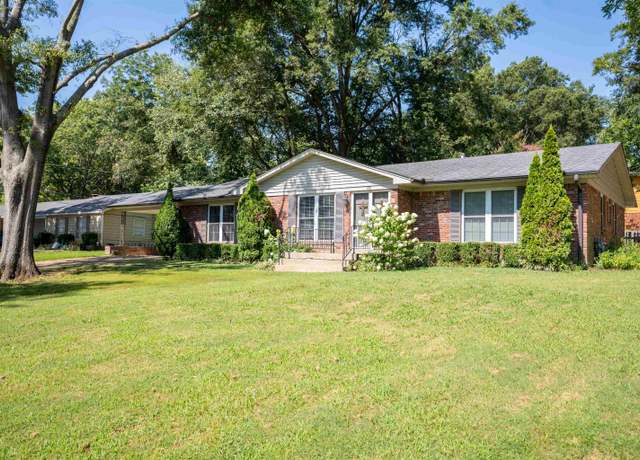 Property at 281 Ailene Dr, Collierville, TN 38017, 3 beds, 2 baths