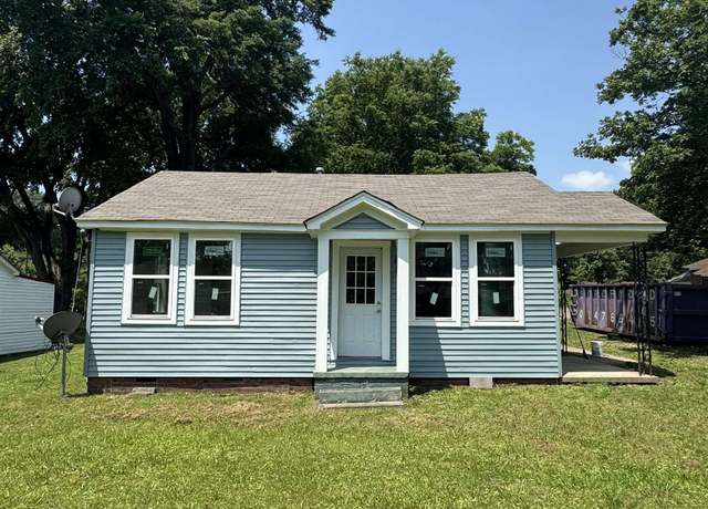 Property at 1615 S College St, Covington, TN 38019, 2 beds, 1.5 baths