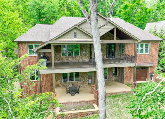 Property at 100 Porch Swing Cv, Savannah, TN 38372-0000, 5 beds, 5.5 baths