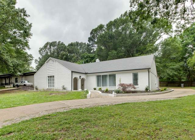 Property at 2001 Kirby Pkwy, Memphis, TN 38119, 4 beds, 2.5 baths