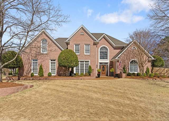 Property at 1926 Lonhill Dr, Collierville, TN 38017, 4 beds, 3.5 baths