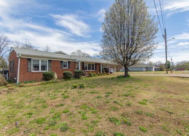 Property at 165 Foursquare St, Savannah, TN 38365-0000, 3 beds, 2 baths