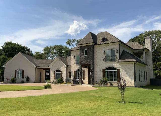 Property at 35 Windy Oaks Cv, Piperton, TN 38017, 7 beds, 7.5 baths