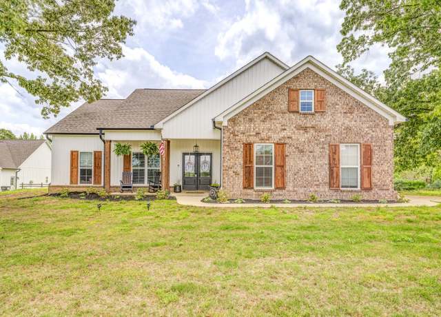 Property at 207 Boswell Rd, Burlison, TN 38015, 3 beds, 2 baths
