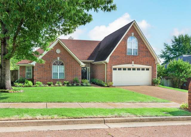 Property at 7686 Shadow Glen Ln, Bartlett, TN 38002, 4 beds, 2.5 baths