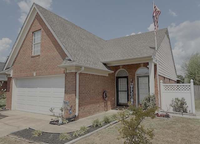 Property at 746 Grant Rd, Southaven, MS 38671, 4 beds, 2 baths