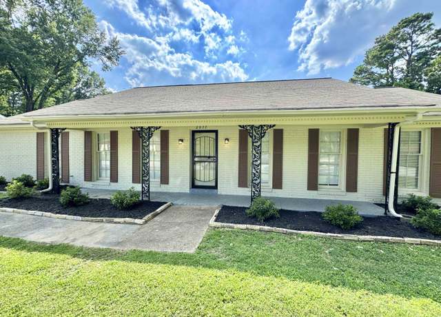 Property at 2977 Oakland Hills Cv, Memphis, TN 38115, 4 beds, 2 baths