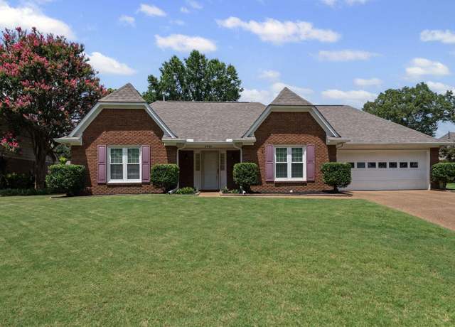 Property at 8924 Leaf Trail Cv, Memphis, TN 38018, 4 beds, 2 baths
