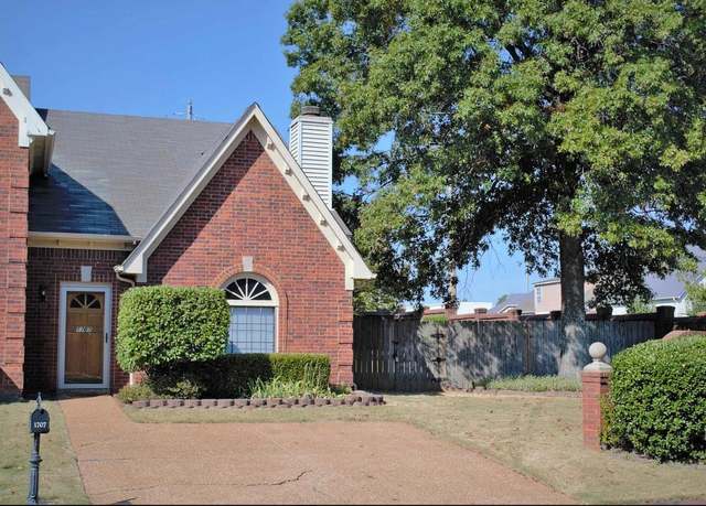 Property at 1707 Old Mill Stream Dr, Memphis, TN 38016, 3 beds, 2 baths