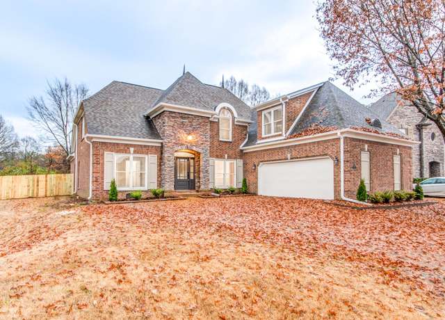 Property at 728 Southern Pride Dr, Collierville, TN 38017, 5 beds, 3 baths