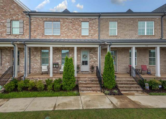 Property at 538 Ashburn Dr, Collierville, TN 38017, 3 beds, 2.5 baths