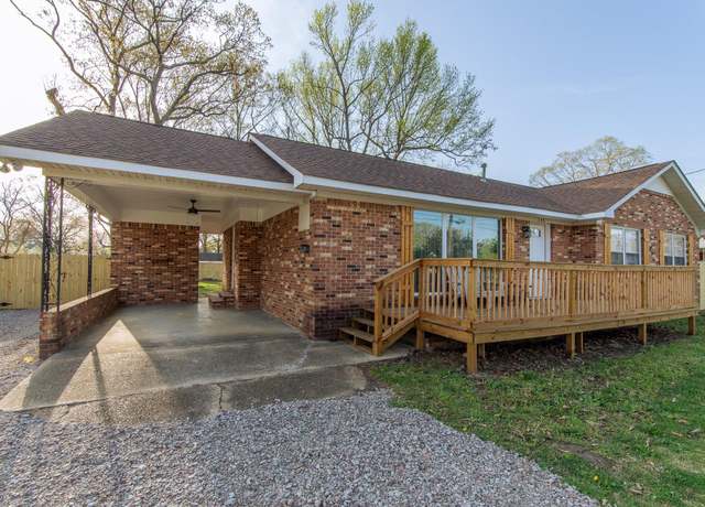 Property at 160 Willow St, Savannah, TN 38372, 3 beds, 2 baths
